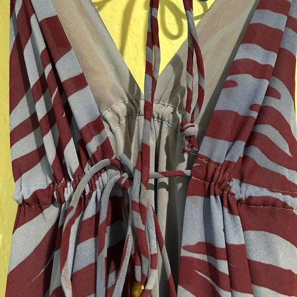 Beautiful Coverup Dress NWOT - Picture 7 of 12